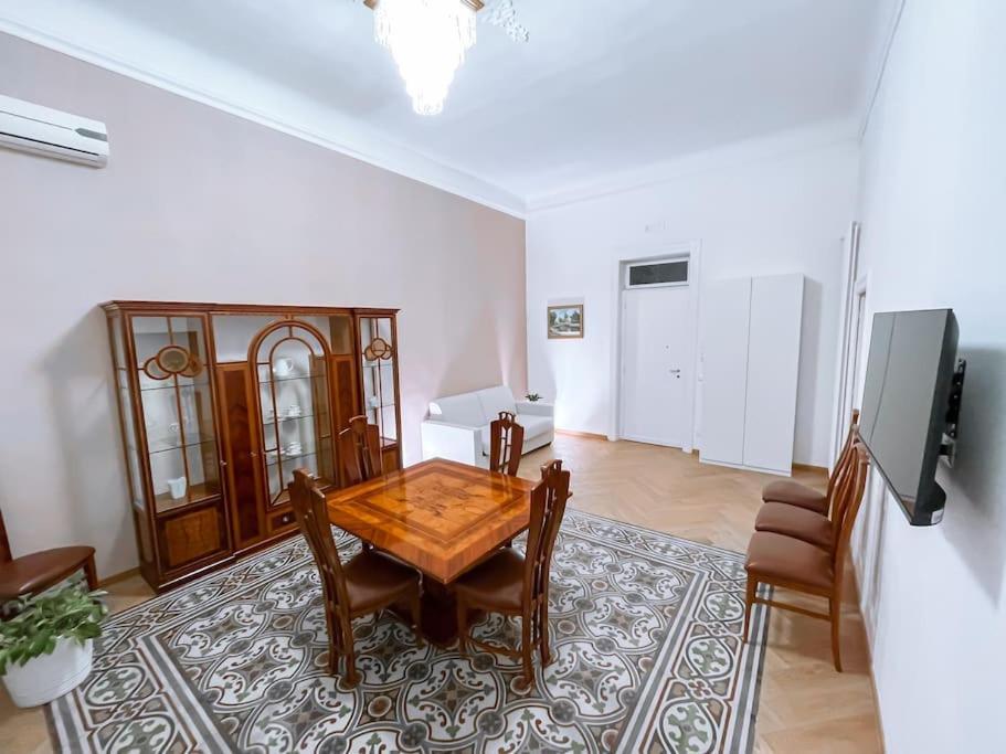 Appartement Luxury Bnb Dedeo à Bari Extérieur photo